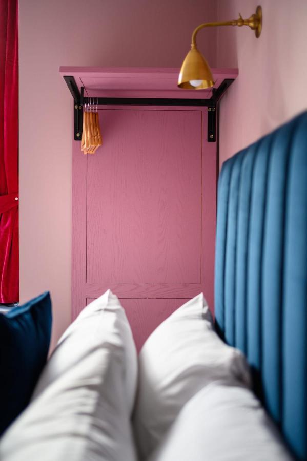 Comfortable Ground Floor Double Room เอดินบะระ ภายนอก รูปภาพ
